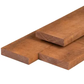 Balk Azobé of Angelim Vermelho 40x200mm bezaagd 