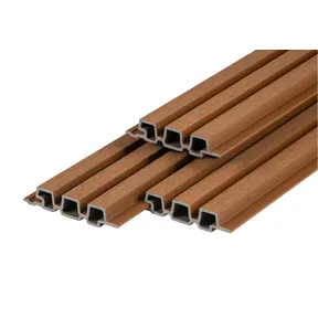 Tripe Rhombus profiel houtcomposiet 33x170mm (werkend 140mm) - Teak (warm bruin) 