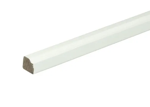 Glaslat E1 Meranti 17x15mm (bovenzijde afgeschuind en ondersponning) Komo 80mu wit gegrond per 10 stuks