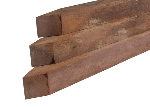 Paal Azobé 60x60mm bezaagd gepunt 