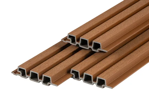 Tripe Rhombus profiel houtcomposiet 33x170mm (werkend 140mm) - Teak (warm bruin) 