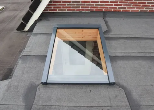 Lichtstraat Daklicht met HR++ isolatieglas - 91,5-225cm breed | Zwart RAL9005