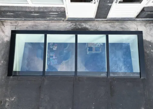 Lichtstraat Lessenaars geïsoleerd (HR++ isolatieglas) - Zwart (RAL 9005)