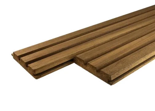 Triple Rhombus Ayous 24x140mm (werkend 24x132mm) thermisch gemodificeerd per 3 stuks