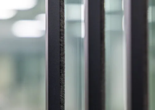 Tochtstrip XL 2600mm voor glazen schuifwand mat zwart